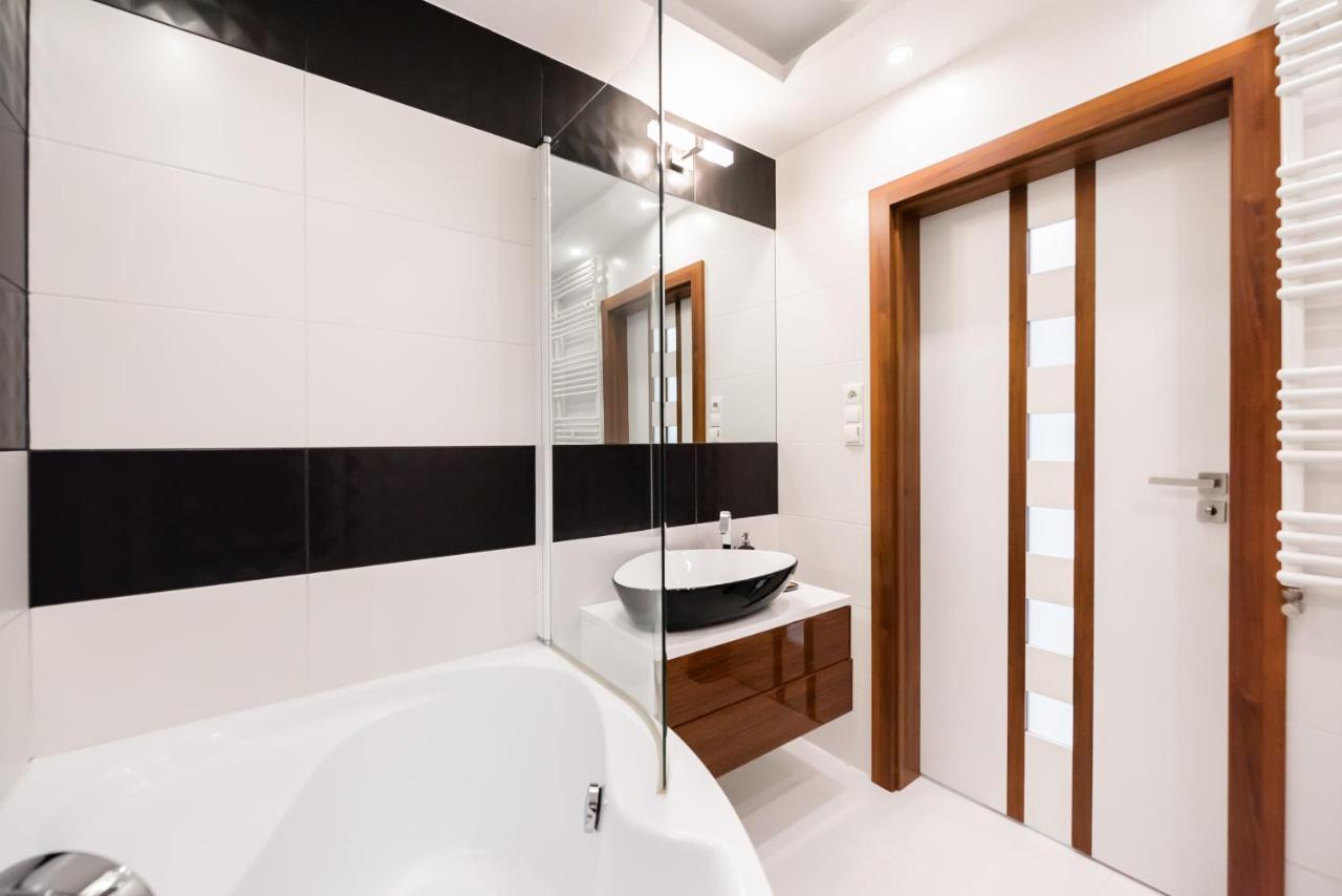 Bluszczanska Modern Urban Apartment Warsawa Bagian luar foto